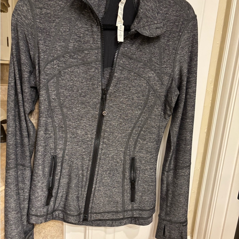 lululemon athletica gray define jacket